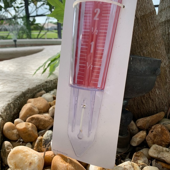 NWT Easy-Read 12.5 inch Magnifying Rain Gauge - Picture 4 of 8